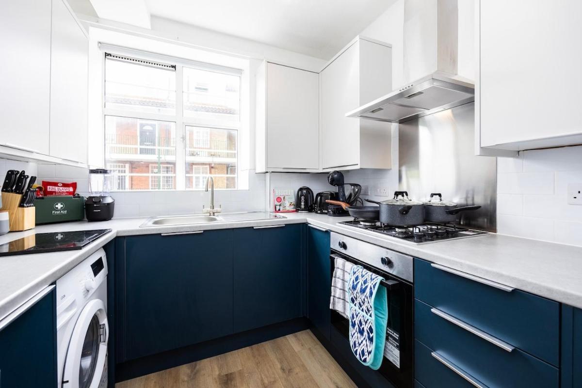 New 1 Bed Zone 2 Ideal For Contractors Free Parking & Near Uber Boat Pier , Long Welcome , Offers Appartamento Londra